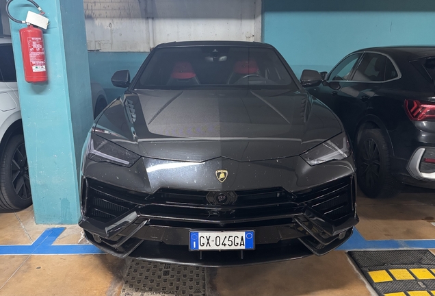 Lamborghini Urus Performante