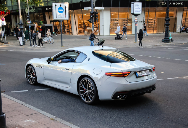 Maserati GranTurismo Modena 2023