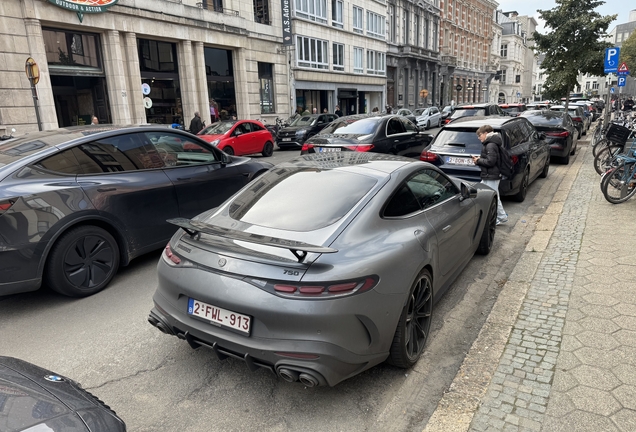Mercedes-AMG Brabus GT B40S-750 C192