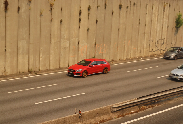 Mercedes-AMG CLA 45 Shooting Brake X117