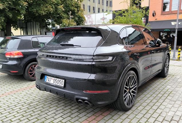 Porsche 9YA Cayenne GTS MkII