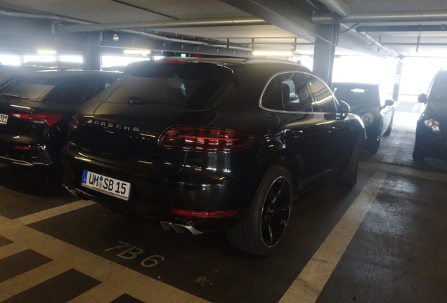 Porsche 95B Macan Turbo MkI