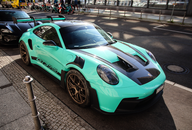 Porsche 992 GT3 RS MkI Weissach Package