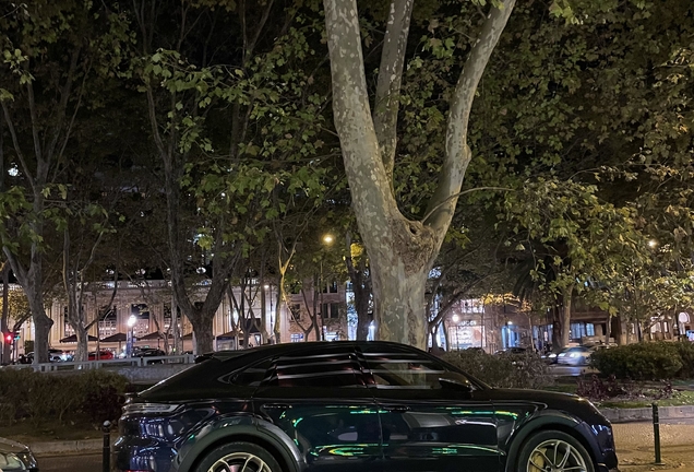 Porsche Cayenne Coupé Turbo E-Hybrid