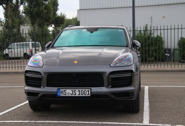 Porsche Cayenne Turbo S E-Hybrid