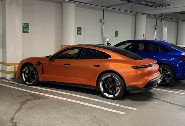 Porsche Taycan Turbo S