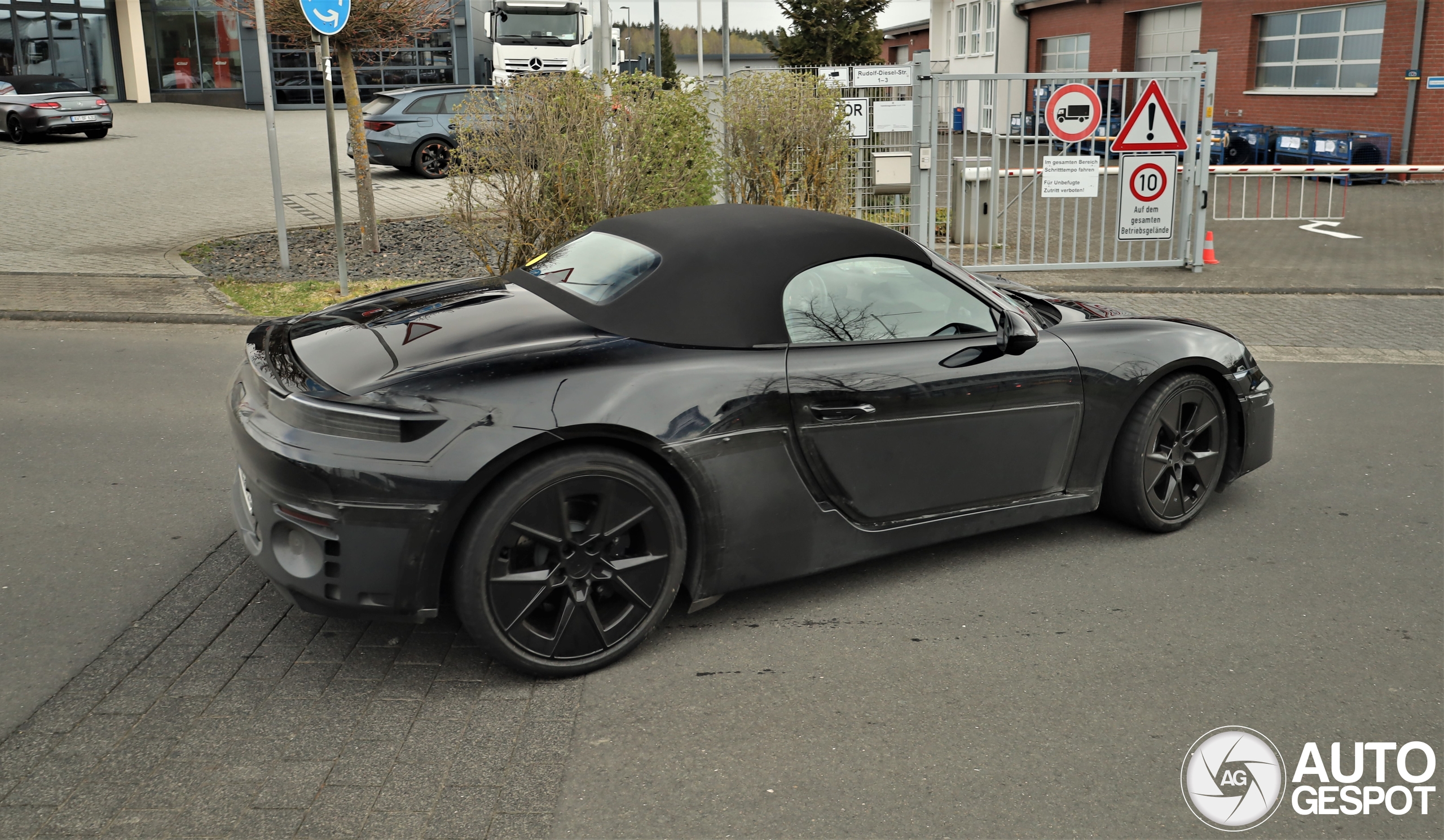 Audi TT Roadster 2027 Mule
