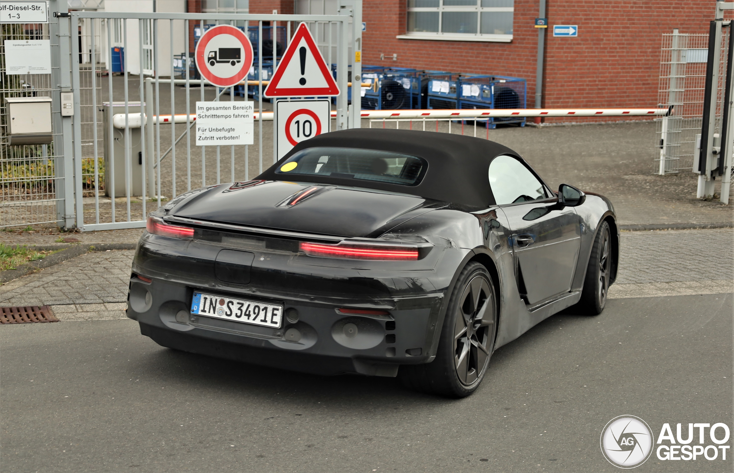 Audi TT Roadster 2027 Mule