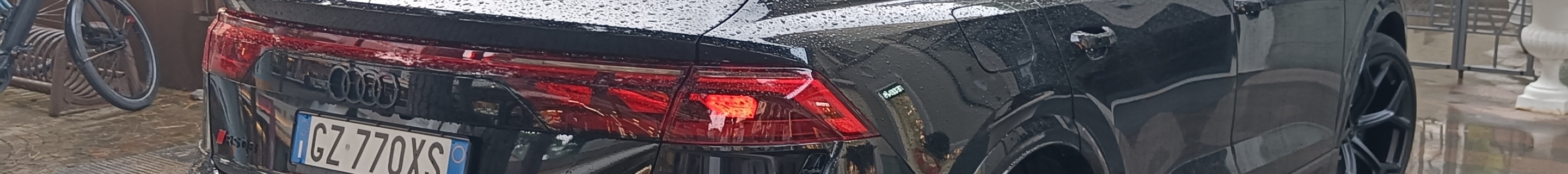 Audi RS Q8 2024