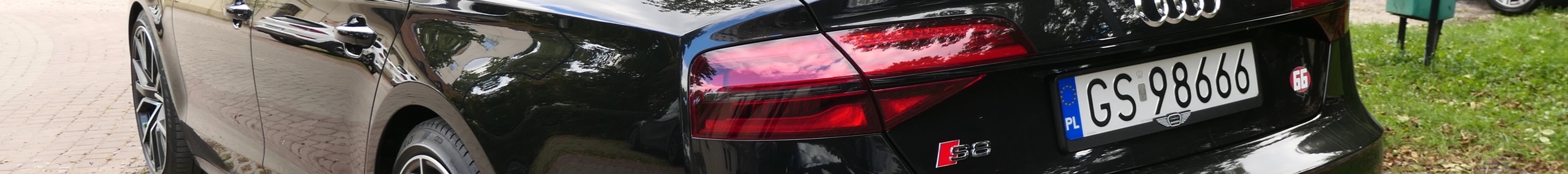 Audi S8 D4 Plus