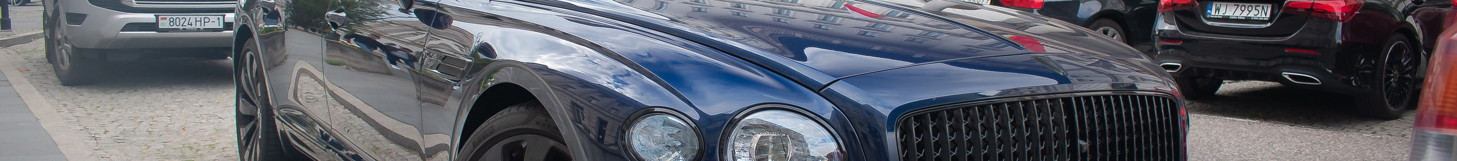 Bentley Flying Spur V8 2021 First Edition