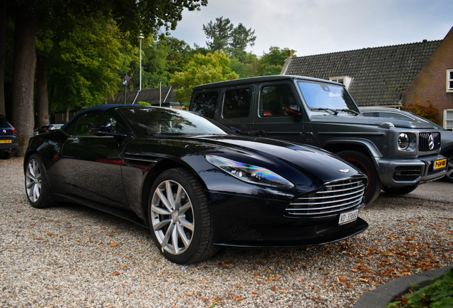 Aston Martin DB11 V8 Volante