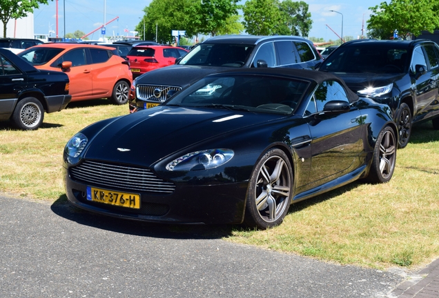 Aston Martin V8 Vantage N400 Roadster