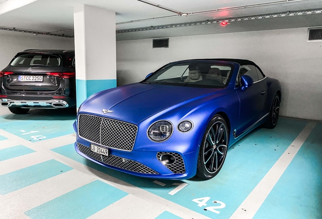 Bentley Continental GTC 2019