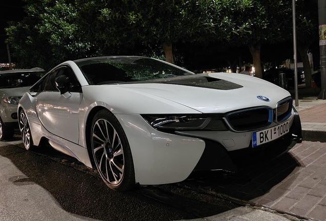 BMW i8