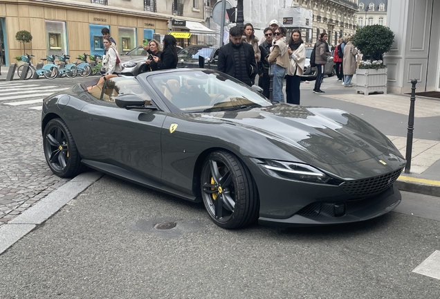 Ferrari Roma Spider