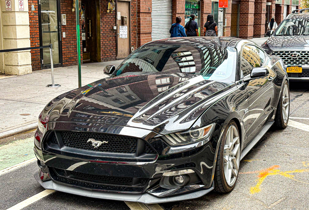 Ford Mustang GT 2015