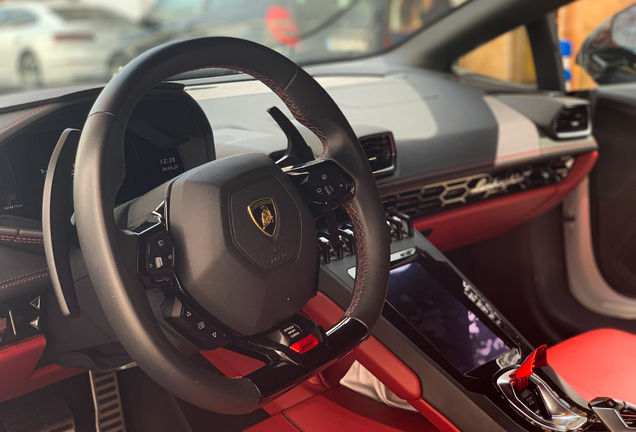 Lamborghini Huracán LP640-4 EVO