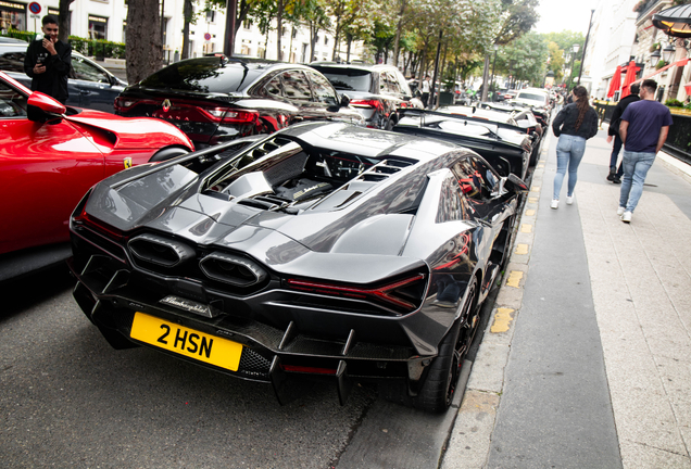 Lamborghini Revuelto