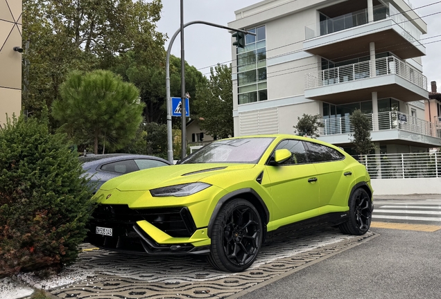 Lamborghini Urus Performante