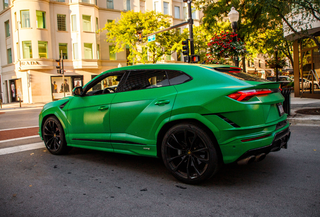 Lamborghini Urus S