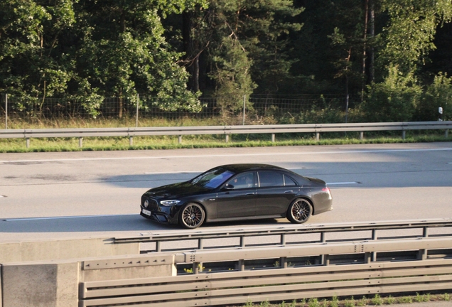 Mercedes-AMG S 63 E-Performance W223