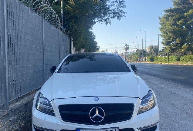 Mercedes-Benz CLS 63 AMG C218