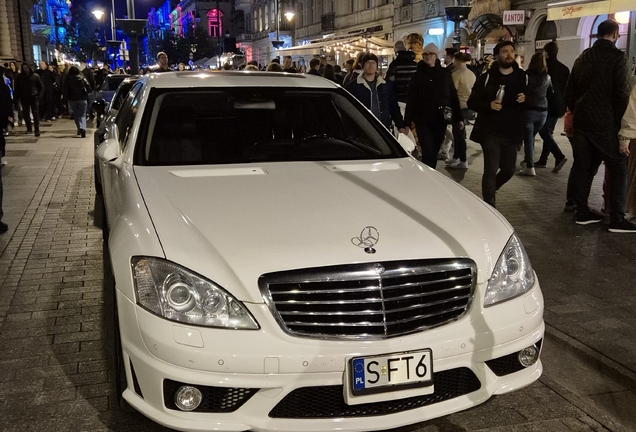 Mercedes-Benz S 63 AMG W221