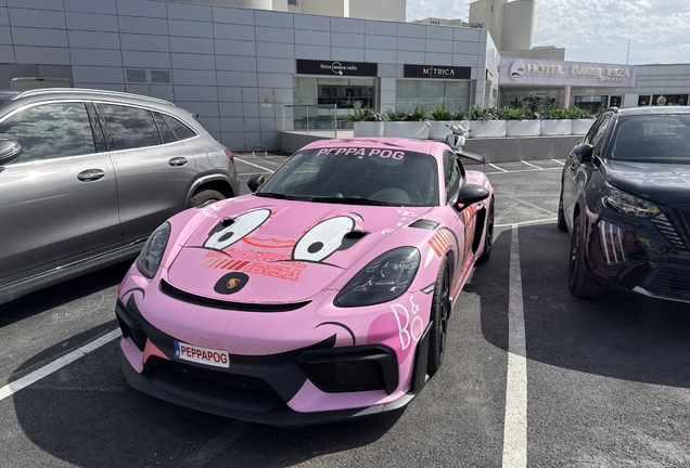 Porsche 718 Cayman GT4 RS Weissach Package