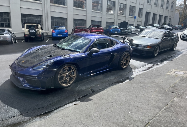 Porsche 718 Cayman GT4 RS Weissach Package