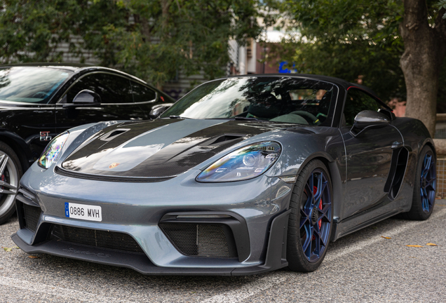 Porsche 718 Spyder RS Weissach Package