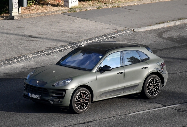 Porsche 95B Macan Turbo MkI