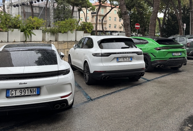 Porsche 972 Panamera Turbo E-Hybrid