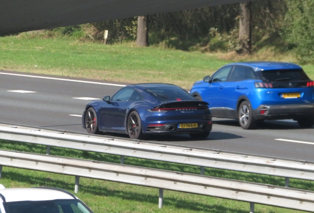 Porsche 992 Carrera 4S MkI