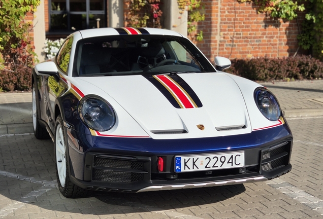 Porsche 992 Dakar