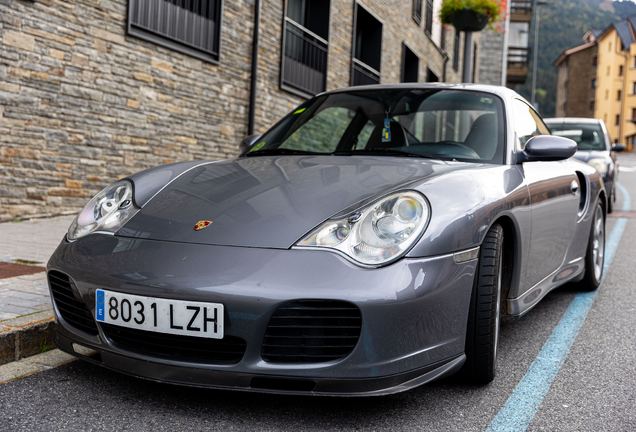 Porsche 996 Turbo