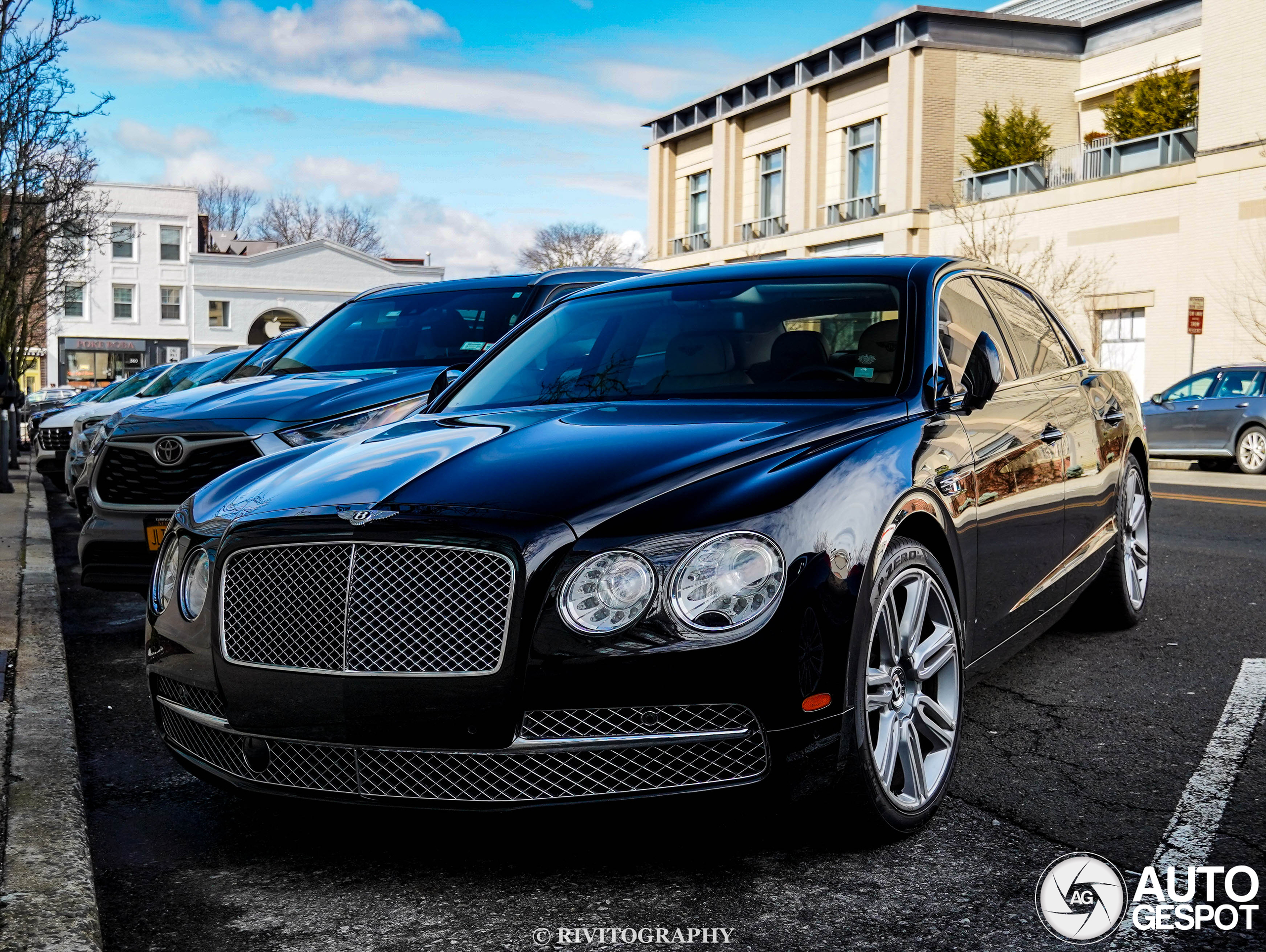 Bentley Flying Spur W12