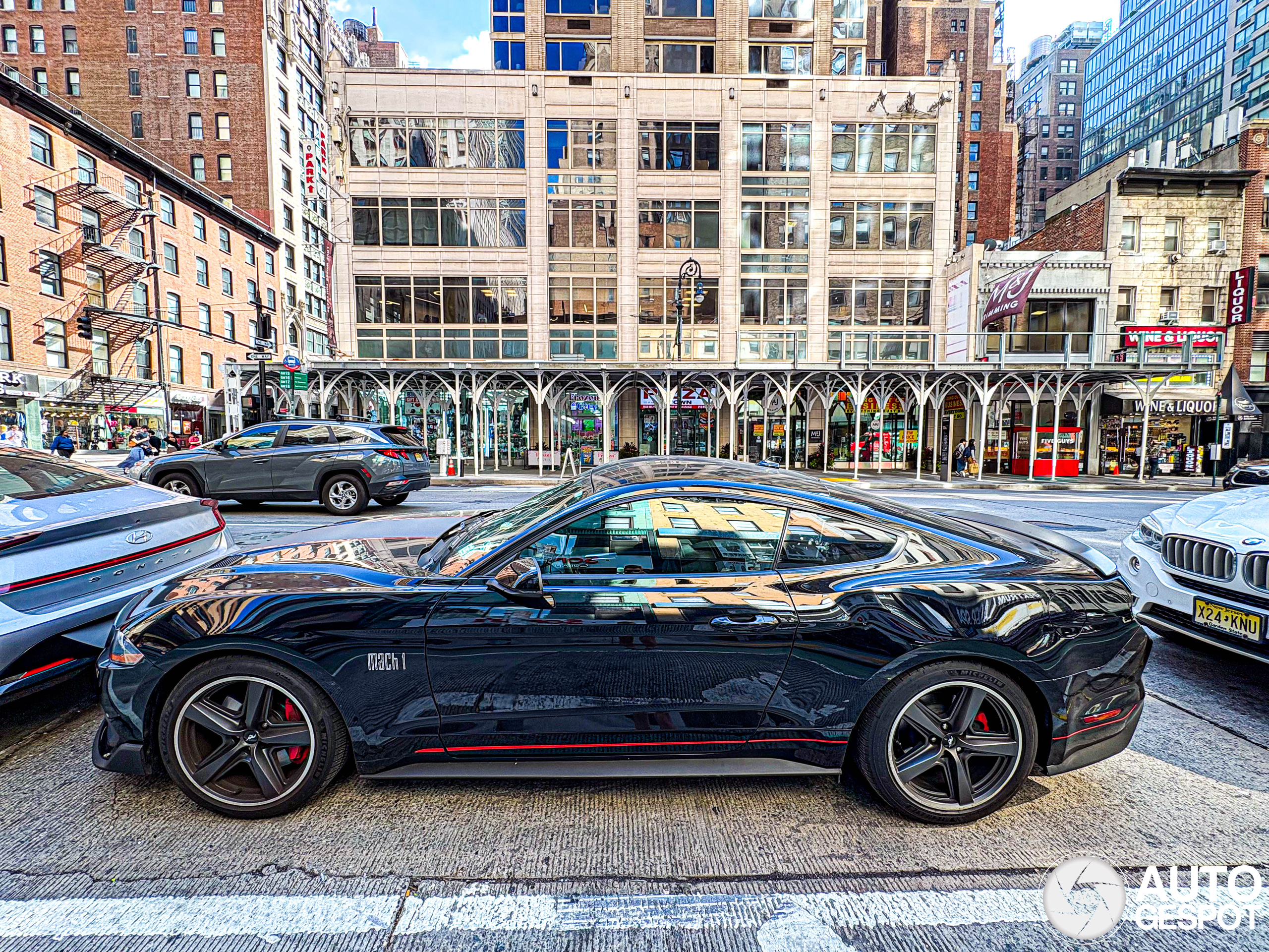 Ford Mustang Mach 1 2021