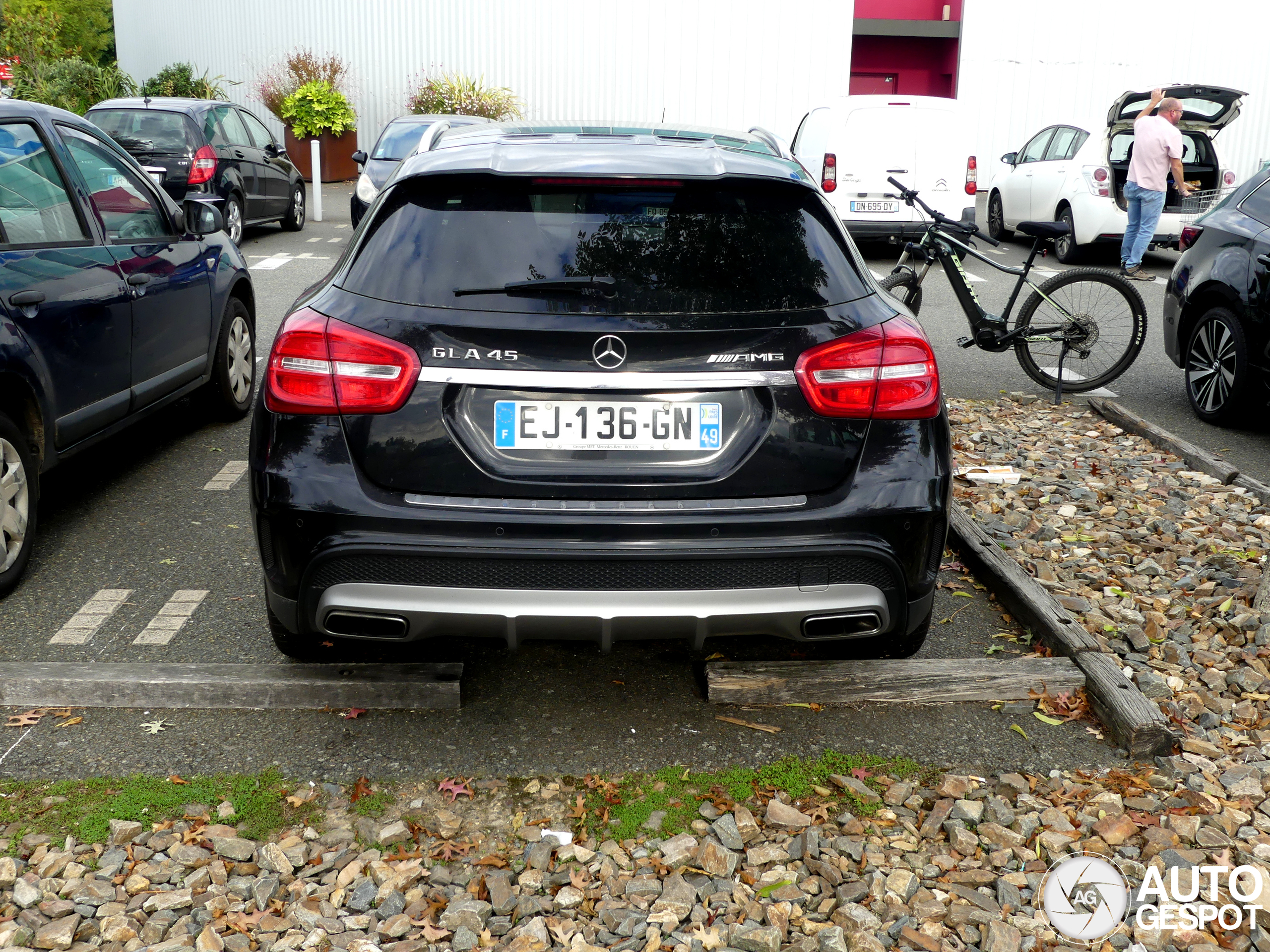 Mercedes-Benz GLA 45 AMG X156
