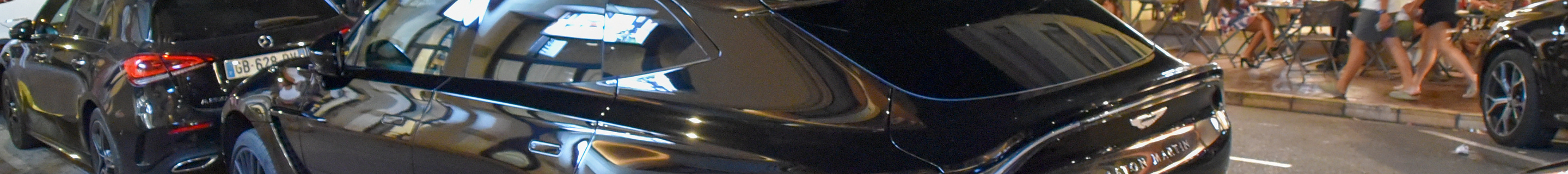 Aston Martin DBX