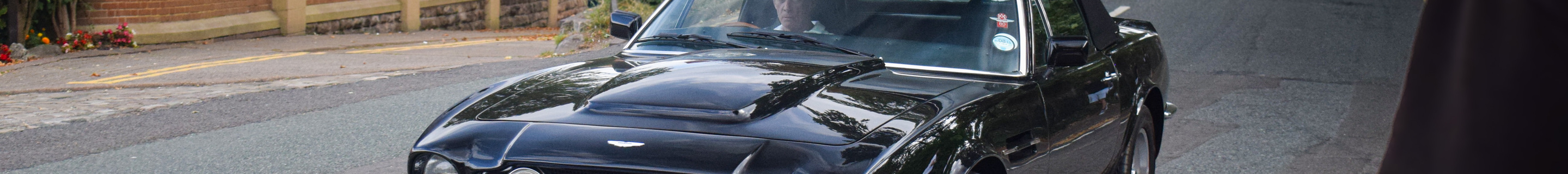 Aston Martin V8 Vantage Volante 1986-1989