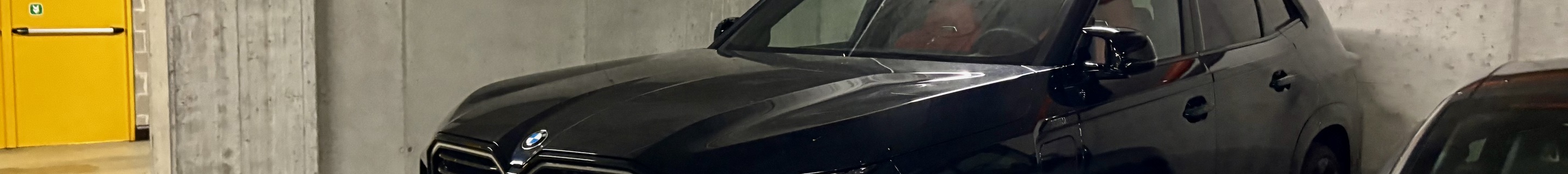 BMW XM G09