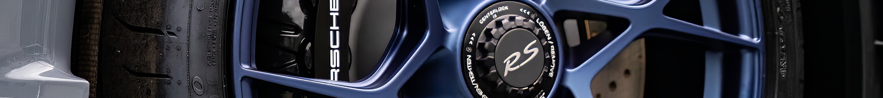 Porsche 718 Cayman GT4 RS Weissach Package