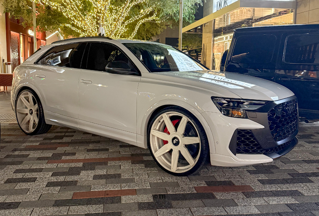 Audi RS Q8 2024