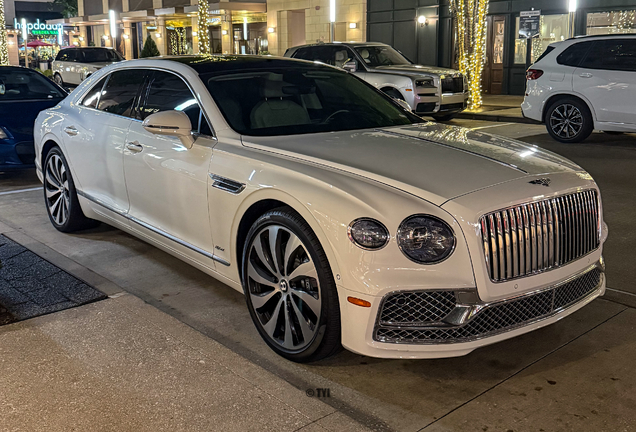 Bentley Flying Spur Hybrid