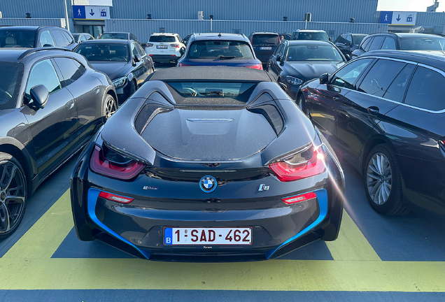 BMW i8 Roadster