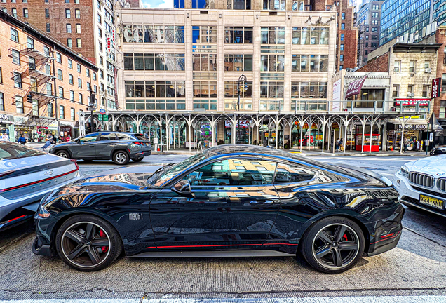 Ford Mustang Mach 1 2021