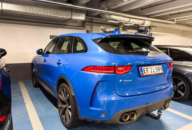Jaguar F-PACE SVR