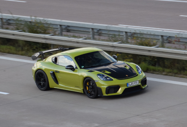 Porsche 718 Cayman GT4 RS Weissach Package