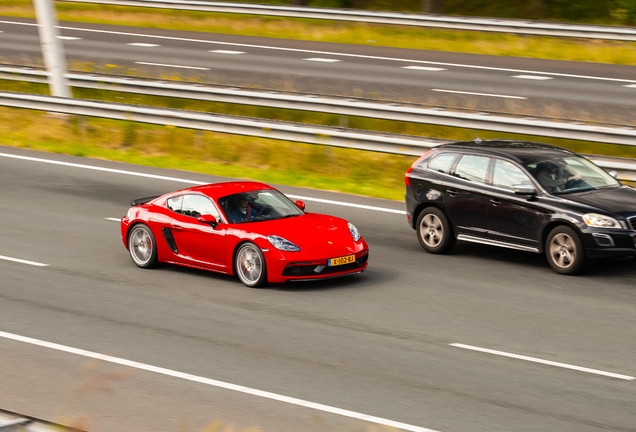 Porsche 718 Cayman GTS 4.0